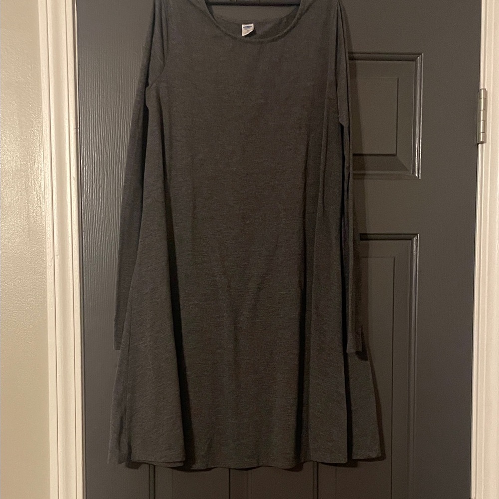 Old Navy Charcoal Long Sleeve Dress